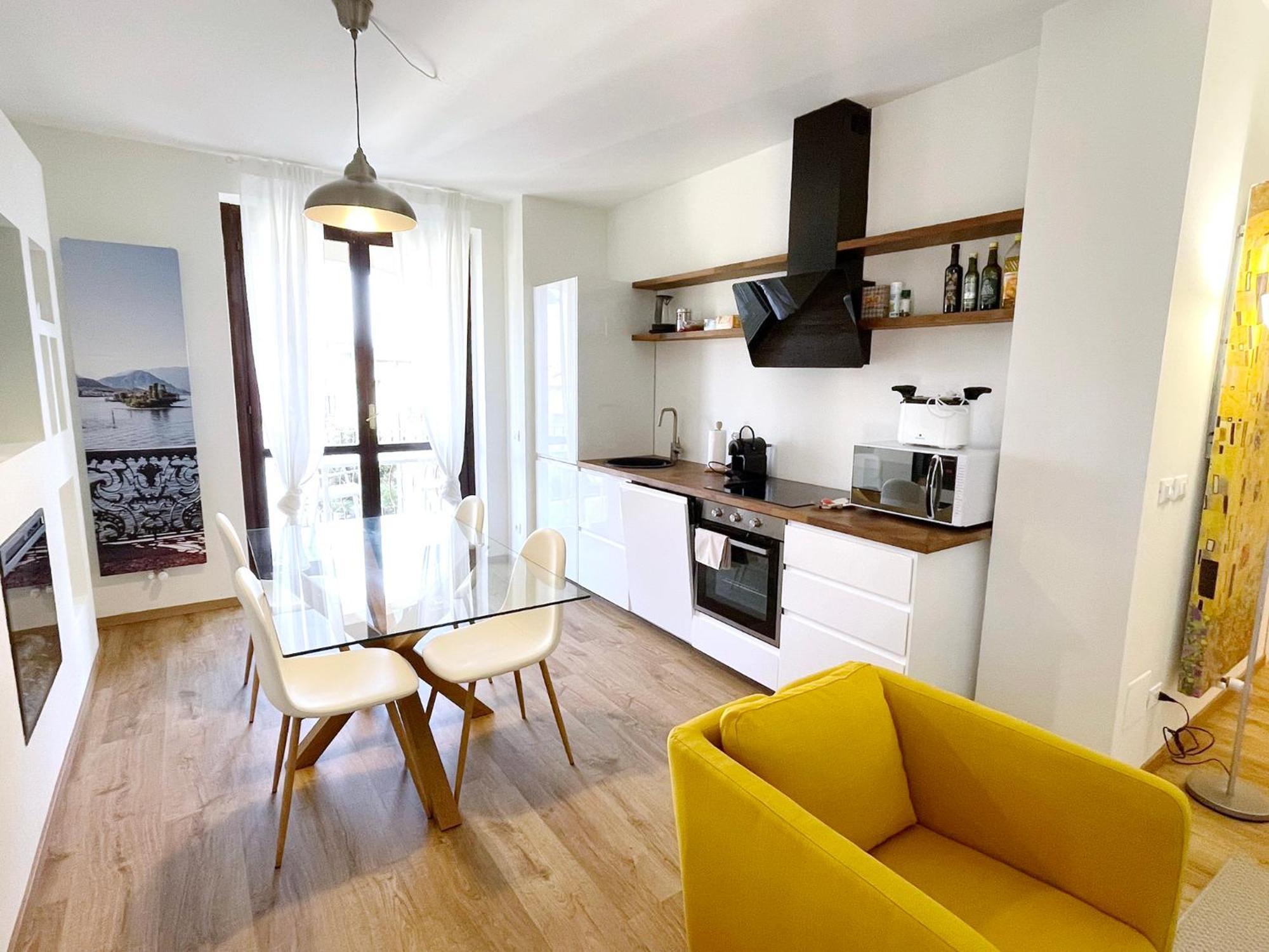 Lovingstresa 2 Brand New Apartment Ngoại thất bức ảnh