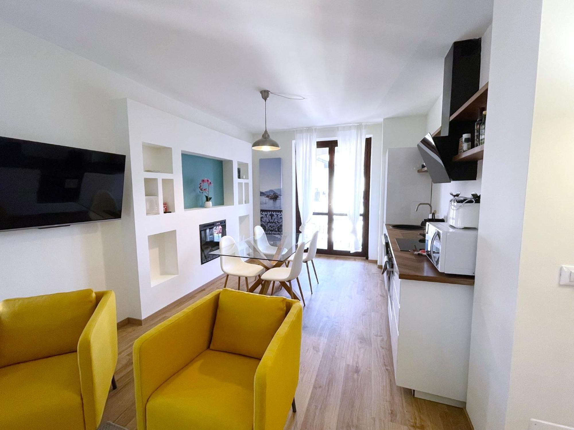 Lovingstresa 2 Brand New Apartment Ngoại thất bức ảnh